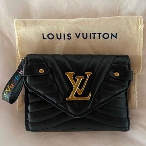 Louis Vuitton New Wave Compact Wallet Black
